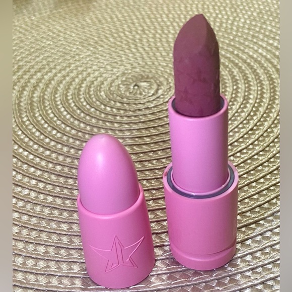 Androgyny Jeffree Star Cosmetics Velvet Trap Lipstick! NWT - Picture 2 of 3